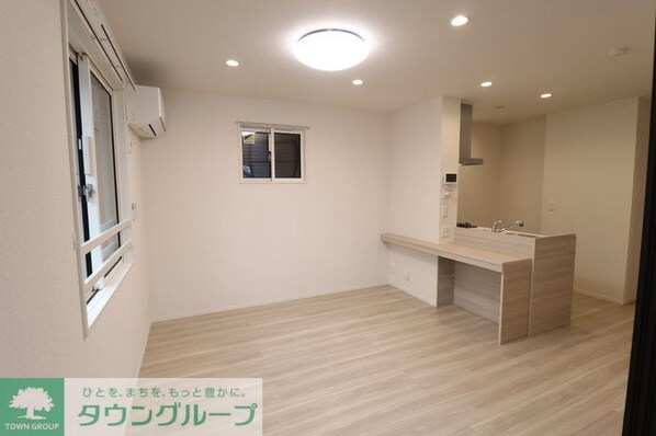 Resi NOIR(レジノワール)の物件内観写真